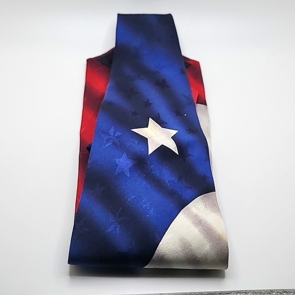 100% Silk Texas Flag Men's Tie - Picture 2 of 4